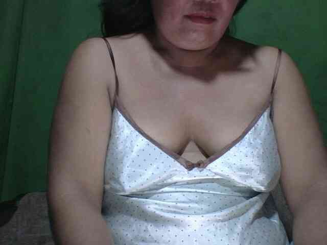PinayAnna webcam