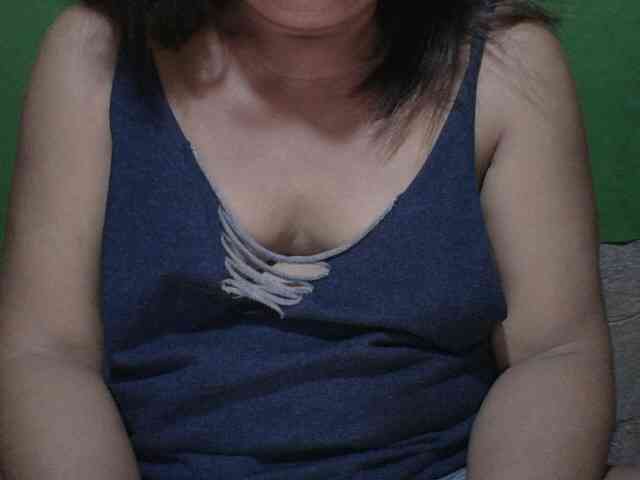 PinayAnna webcam