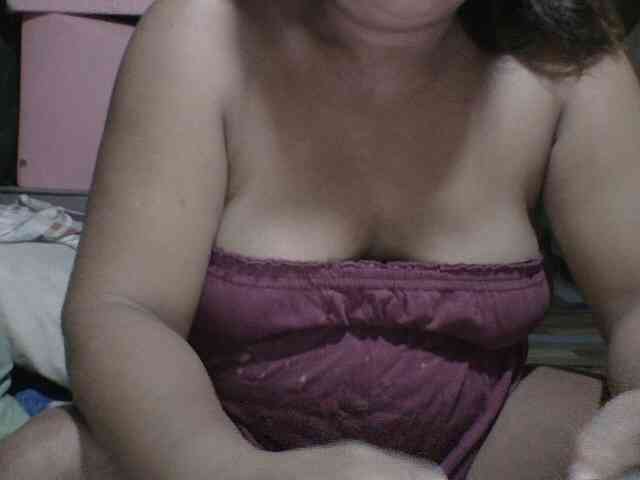 PinayAnna webcam