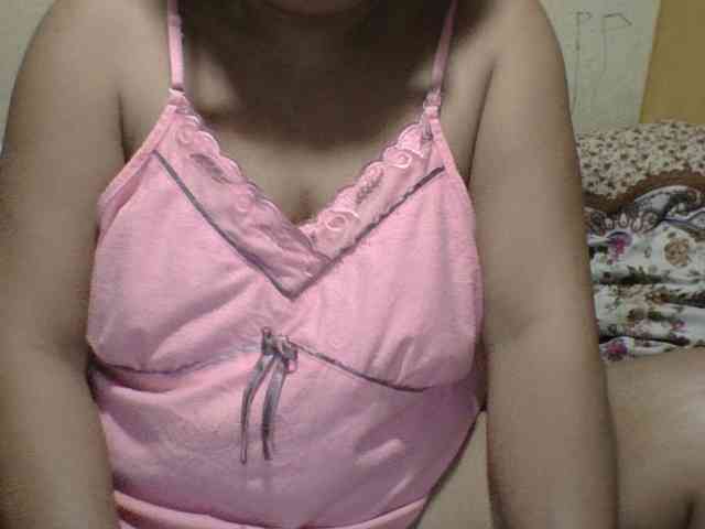 PinayAnna webcam