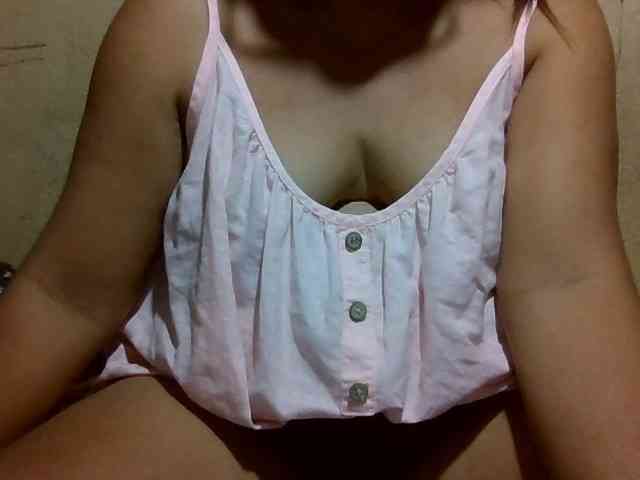 PinayAnna webcam
