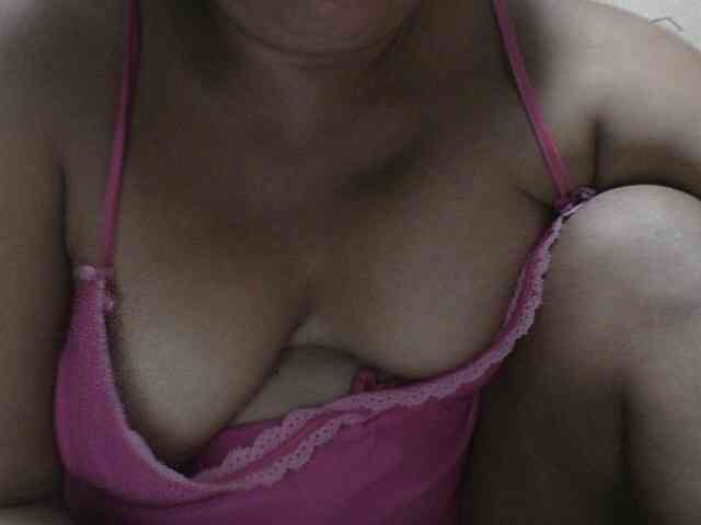 PinayAnna webcam