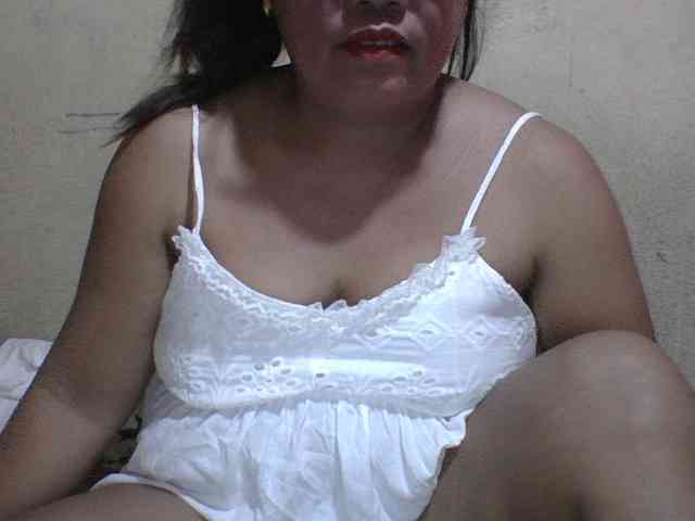 PinayAnna webcam