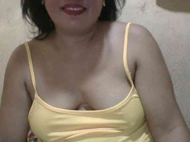 PinayAnna webcam