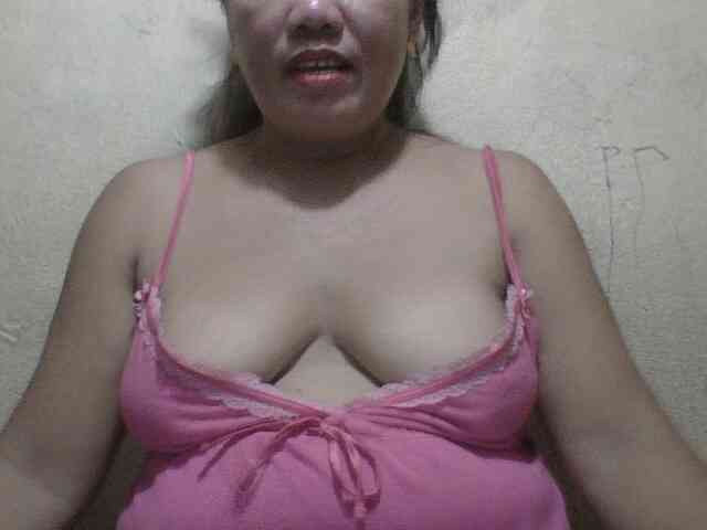PinayAnna webcam