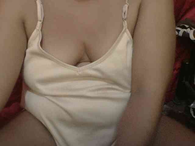 PinayAnna webcam