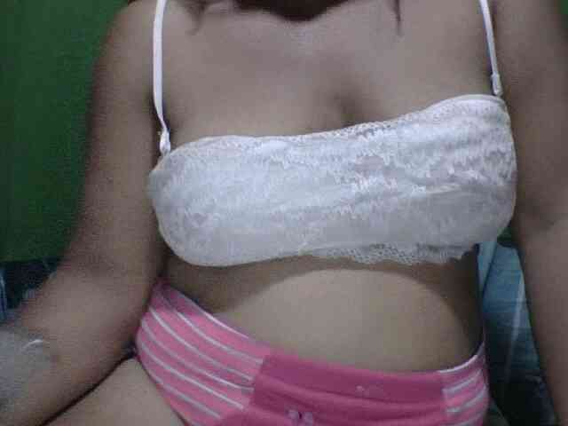 PinayAnna webcam