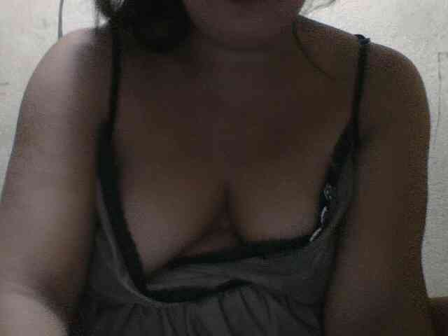 PinayAnna webcam