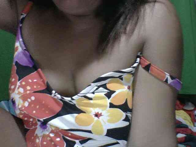 PinayAnna webcam
