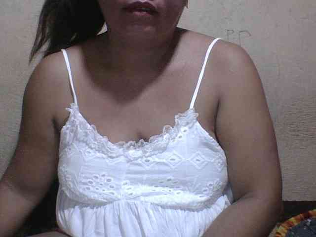 PinayAnna webcam
