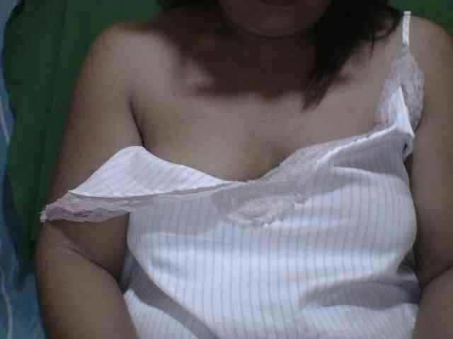 PinayAnna webcam