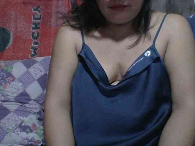 PinayAnna webcam