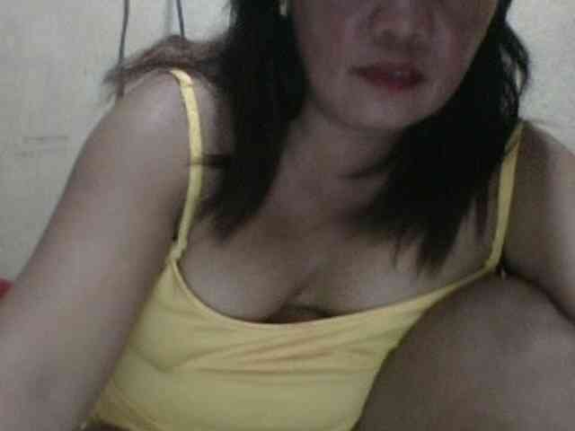 PinayAnna webcam