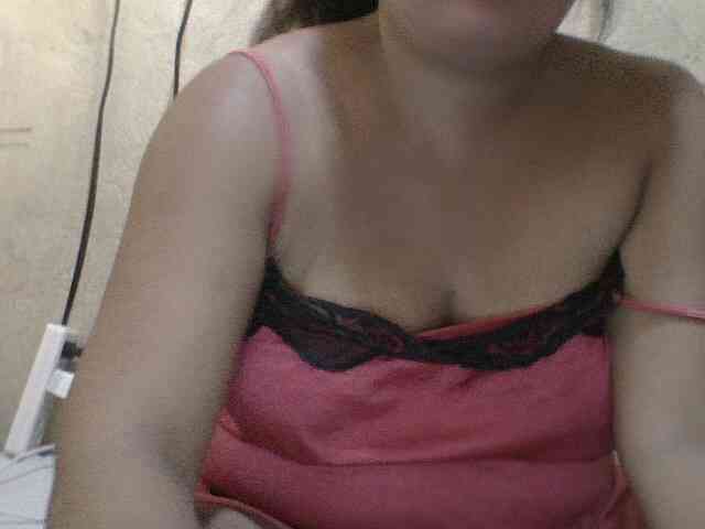 PinayAnna webcam