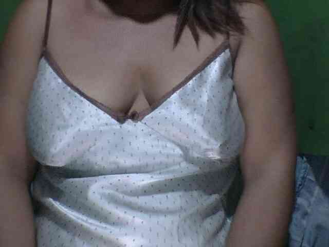 PinayAnna webcam