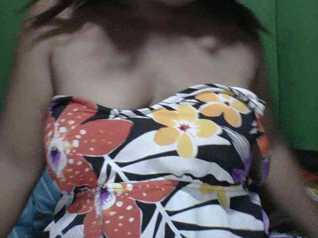 PinayAnna webcam