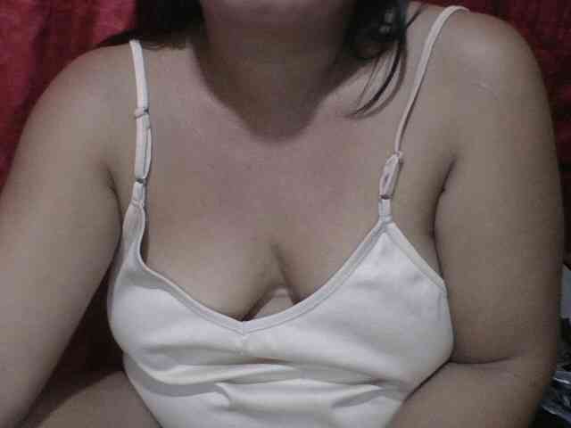PinayAnna webcam