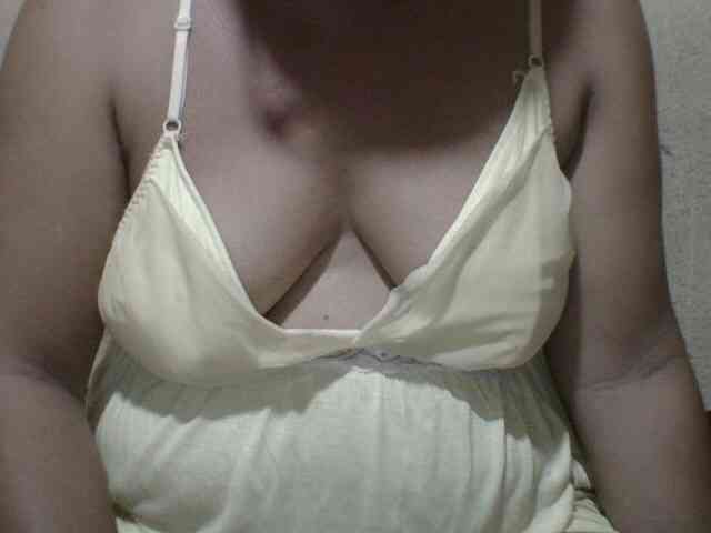 PinayAnna webcam