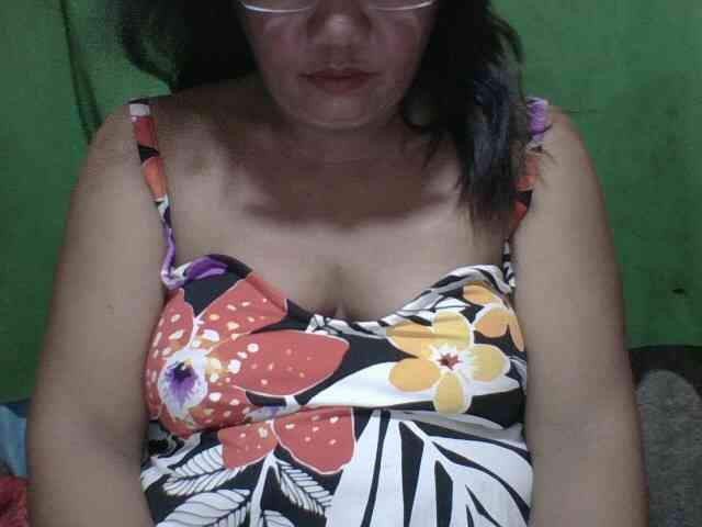 PinayAnna webcam
