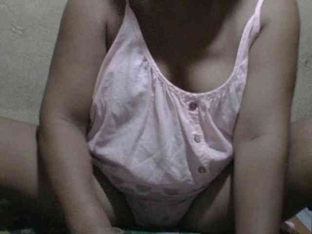 PinayAnna webcam