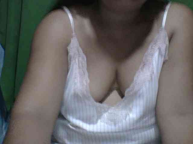 PinayAnna webcam
