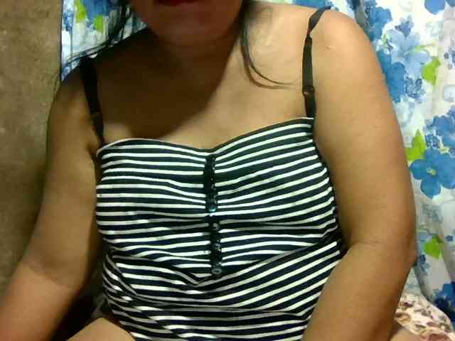 PinayAnna webcam