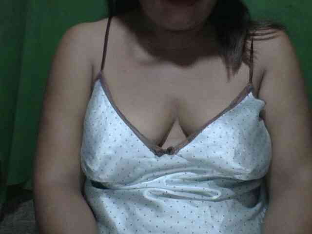 PinayAnna PinayAnna
