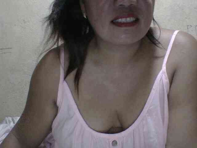 PinayAnna webcam