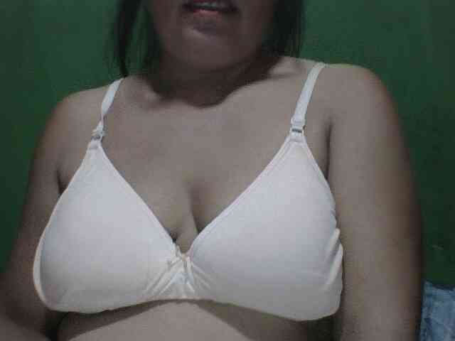 PinayAnna webcam
