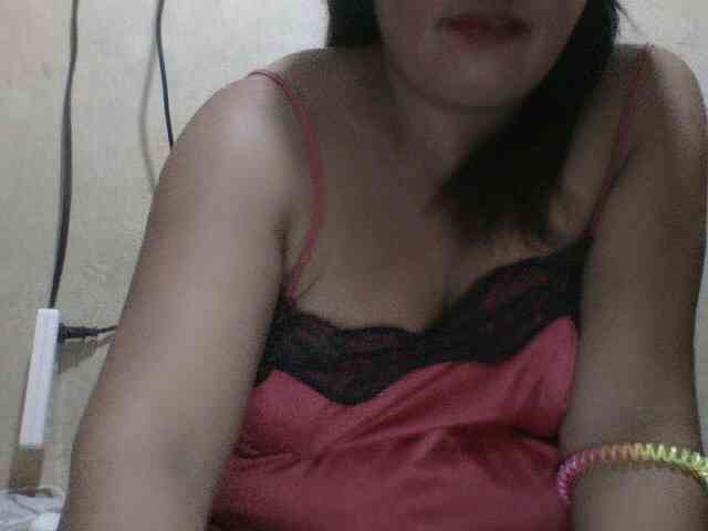 PinayAnna webcam