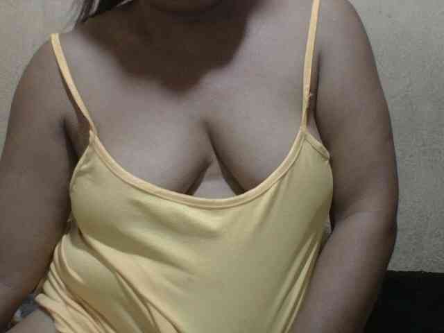 PinayAnna webcam