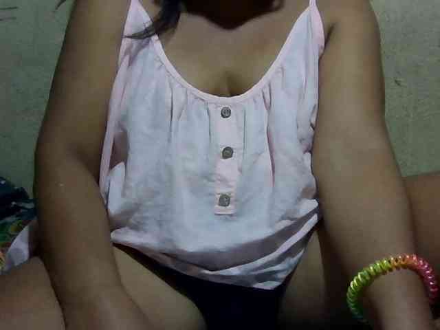 PinayAnna webcam