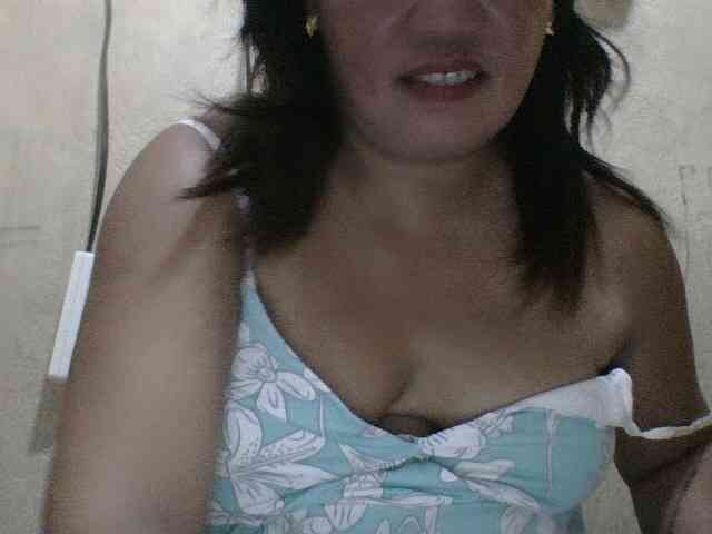 PinayAnna webcam