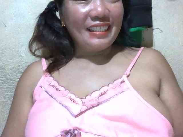 PinayAnna webcam