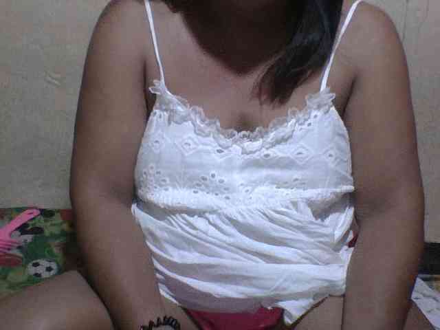 PinayAnna webcam