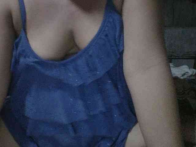 PinayAnna webcam
