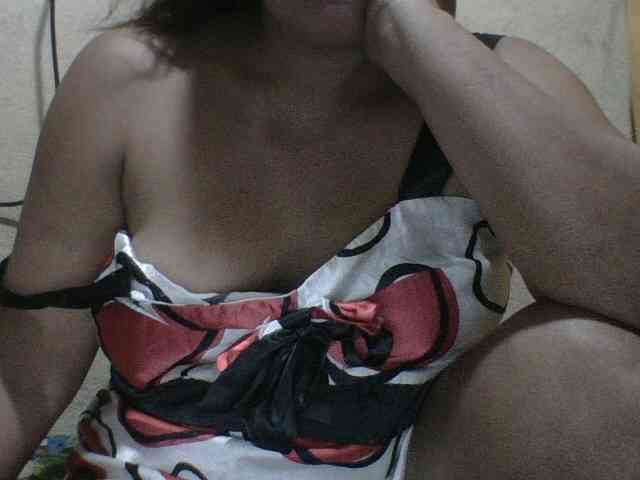 PinayAnna webcam