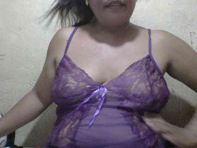 PinayAnna PinayAnna