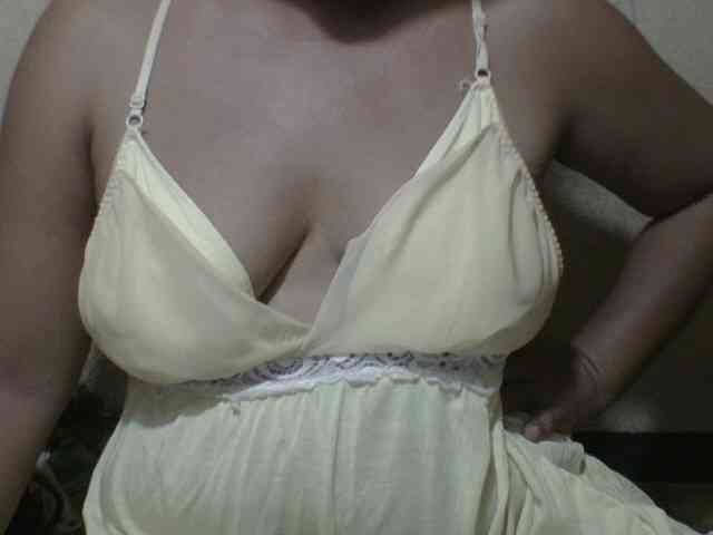 PinayAnna webcam