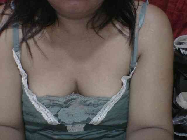 PinayAnna webcam