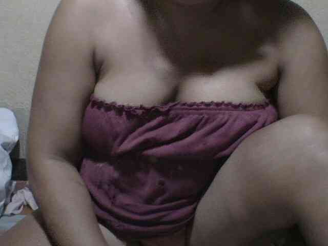 PinayAnna webcam