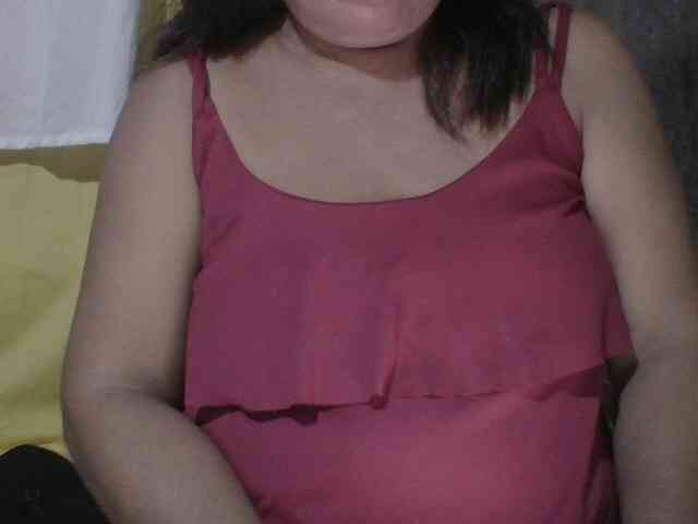 PinayAnna webcam