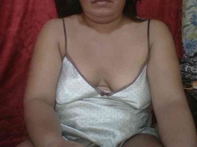 PinayAnna webcam