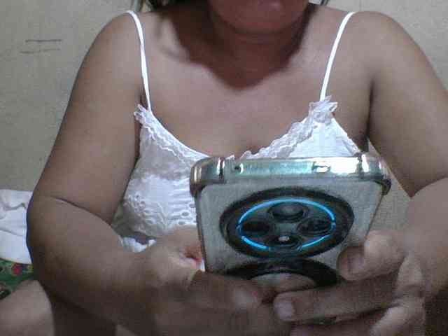 PinayAnna webcam