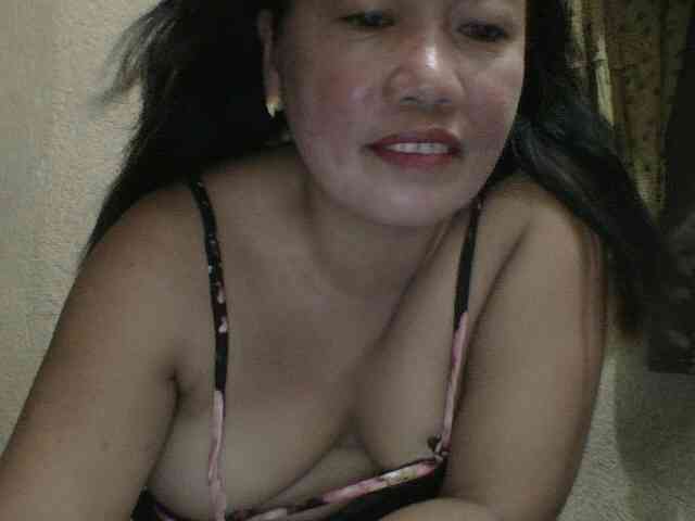 PinayAnna webcam