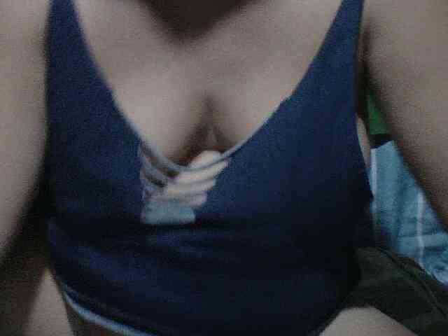 PinayAnna webcam