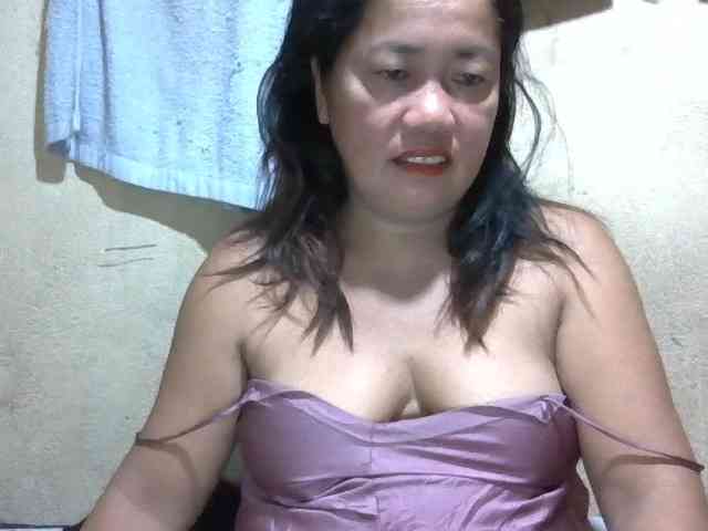 PinayAnna webcam