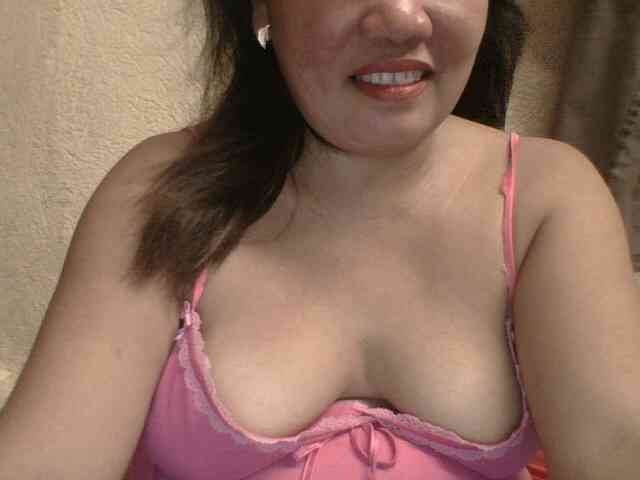 PinayAnna webcam