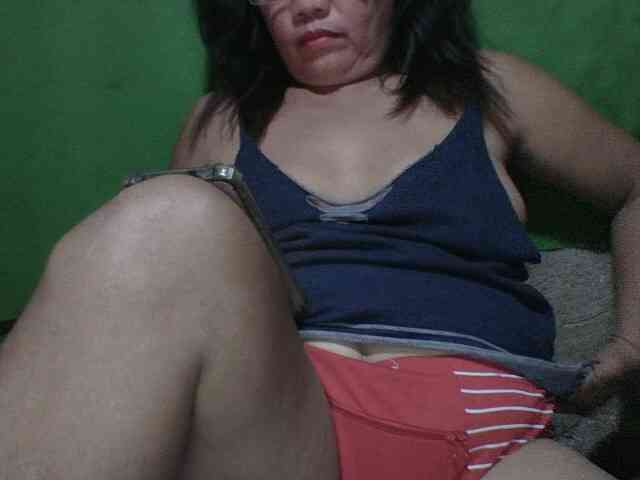 PinayAnna webcam