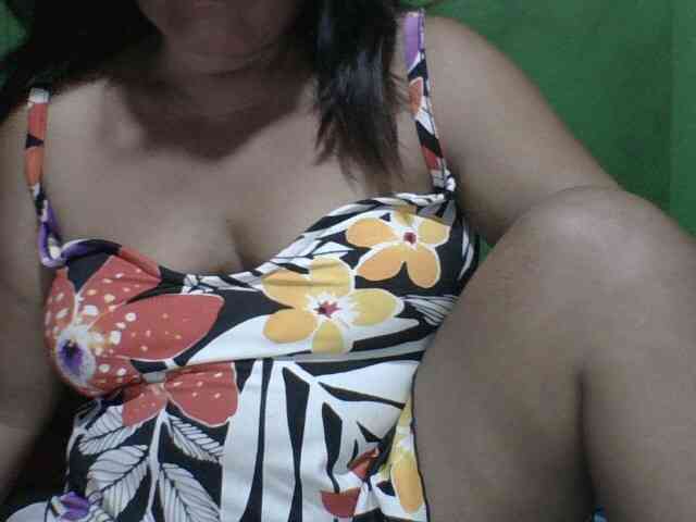 PinayAnna webcam